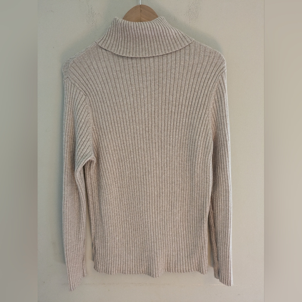 Express Oatmeal Beige Ribbed Turtleneck Sweater Size XL - Picture 4 of 4